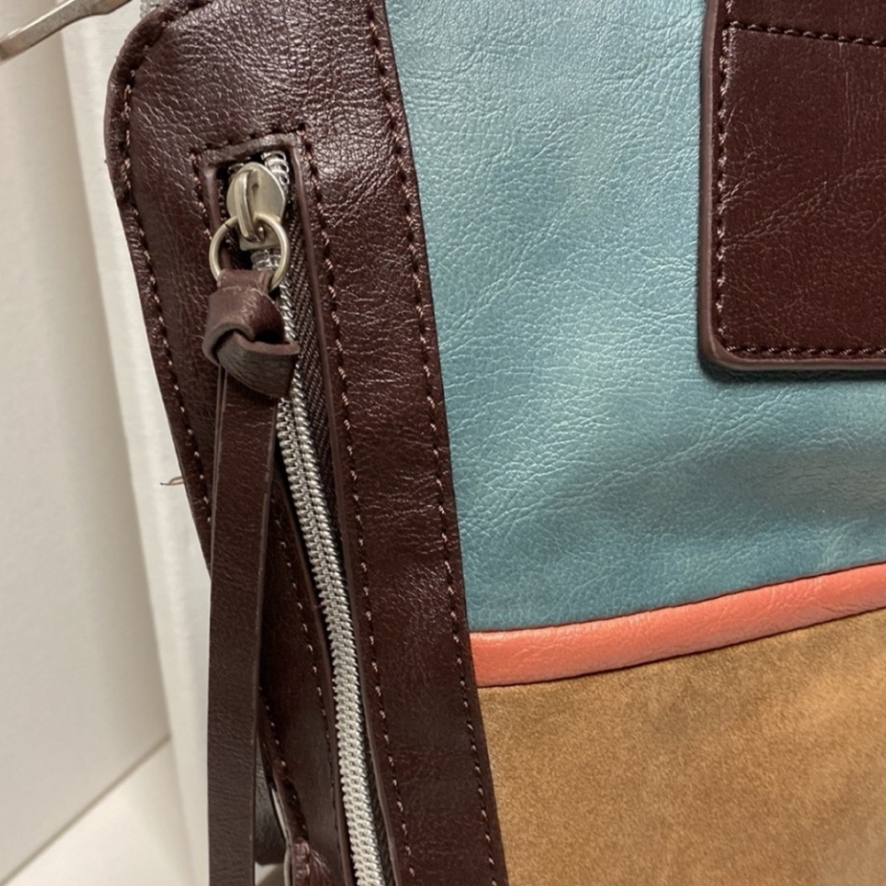 Relic tote - Picture 2 of 6